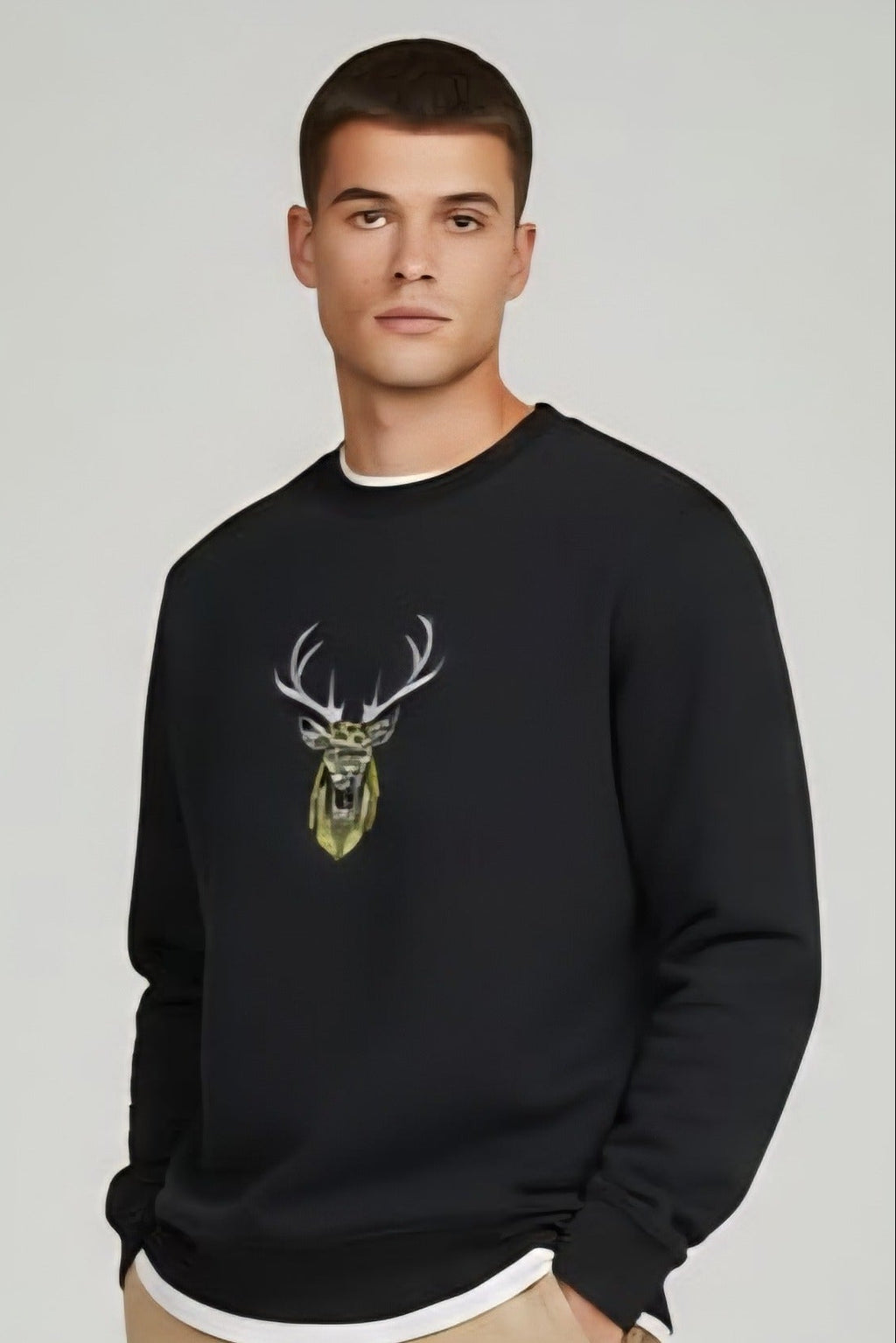 Deer Embroidery sweat shirt