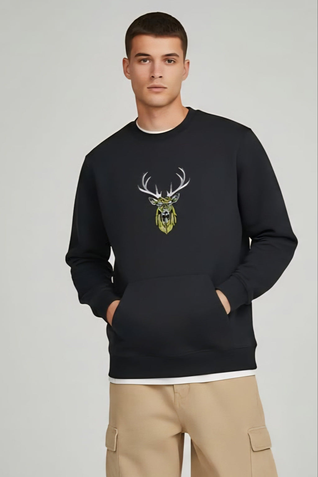 Deer Embroidery sweat shirt